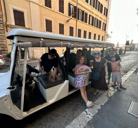 Discover Rome highlights by golf cart