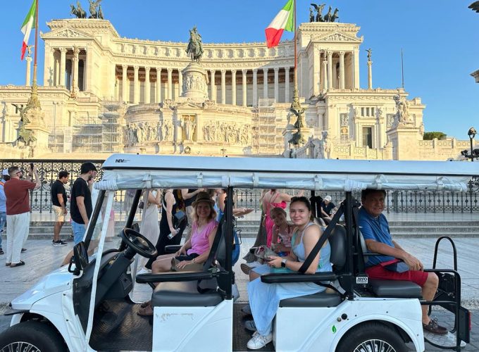 Top 10 Rome tourists attractions by golf cart