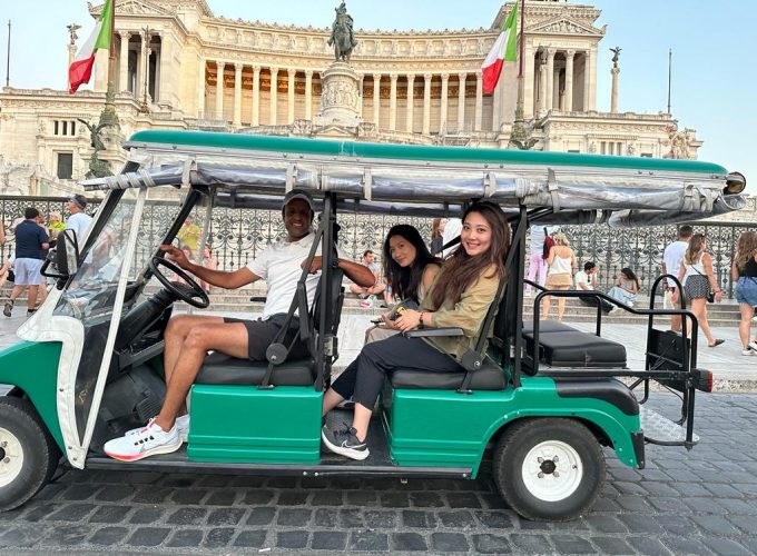 Discover Rome highlights by golf cart