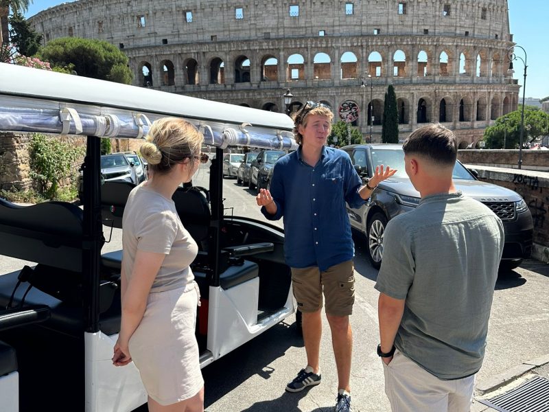 Top ten Rome major attractions tour by golf cart