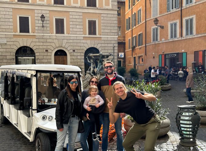 Discover Rome highlights by golf cart