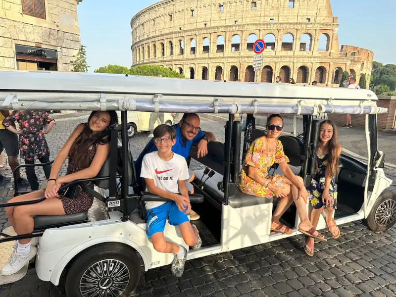 Top ten Rome major attractions tour by golf cart