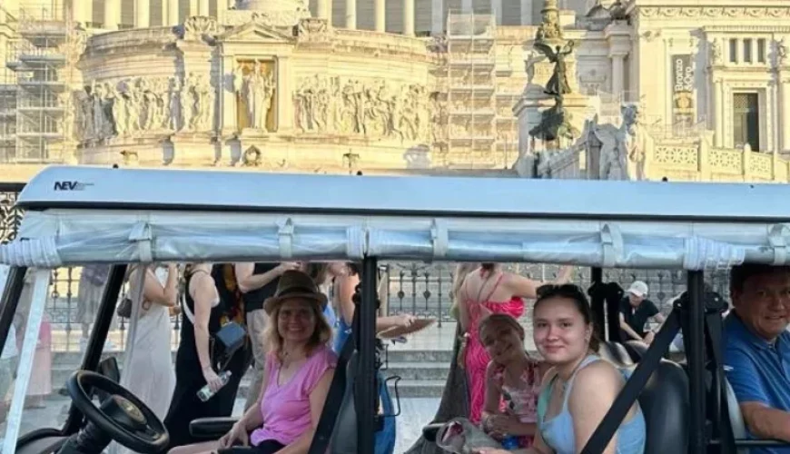 discover Rome by golf cart