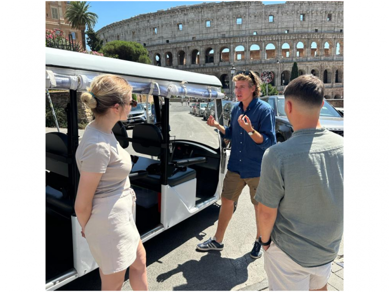 Explore Rome’s Highlights on a Shared Golf Cart Tour